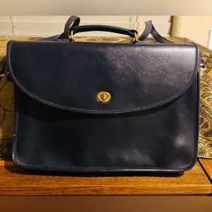 Vintage Coach messenger bag dark navy blue